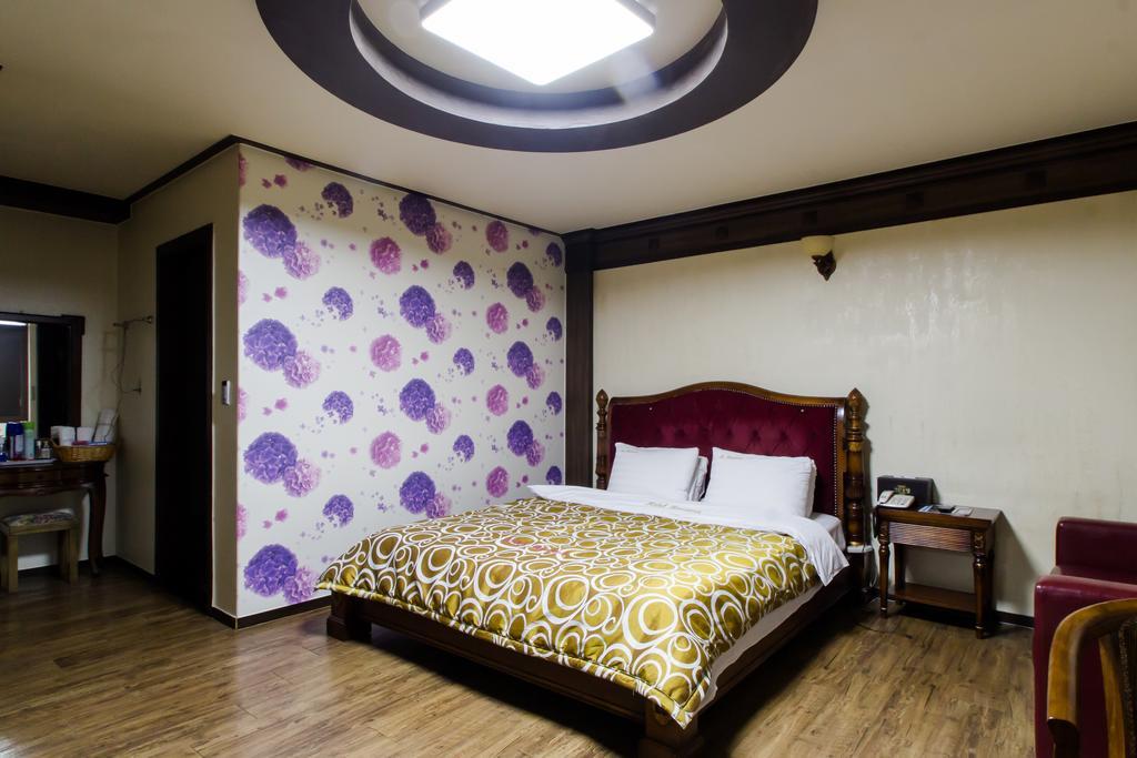 Guangju Hotel Banana Kvangdzsu Kültér fotó