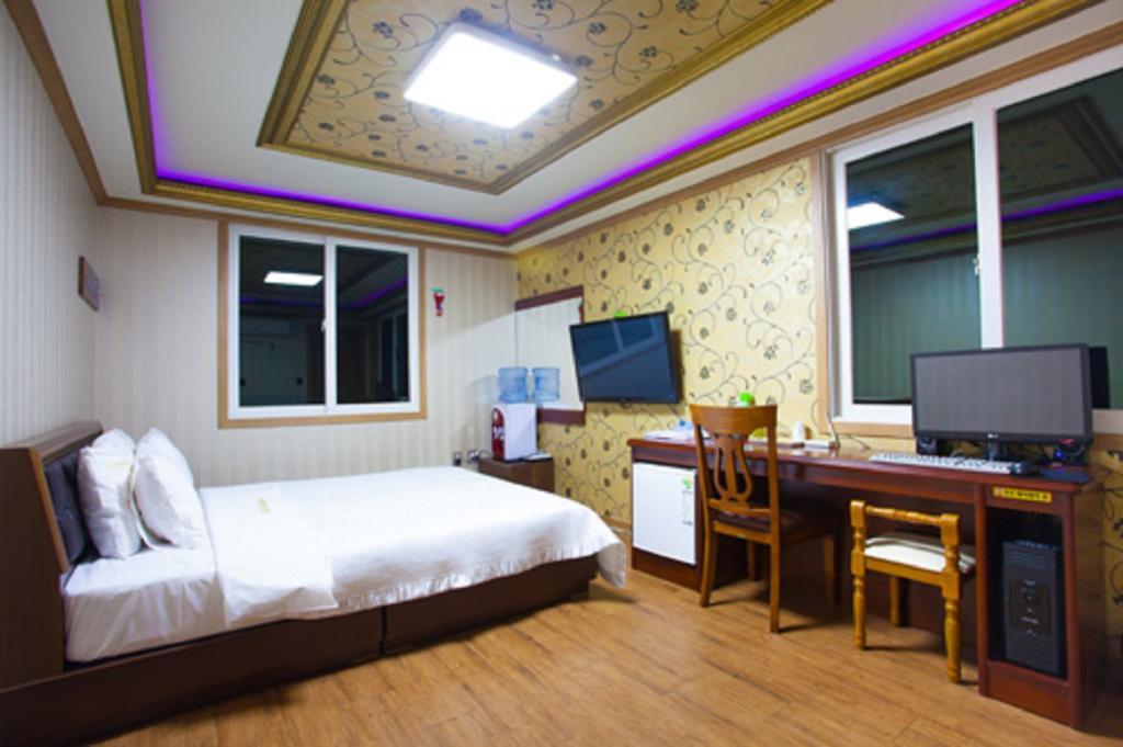 Guangju Hotel Banana Kvangdzsu Kültér fotó
