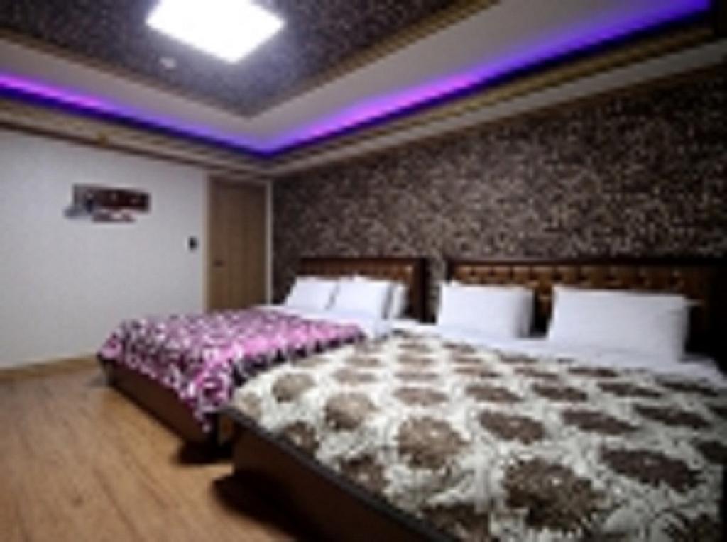 Guangju Hotel Banana Kvangdzsu Kültér fotó
