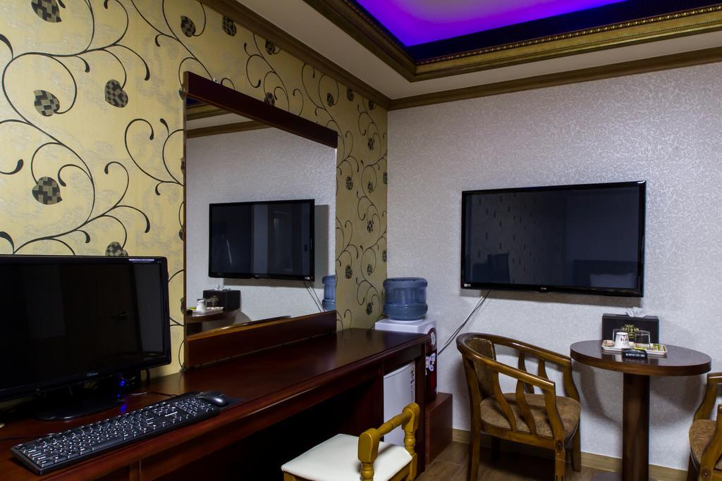 Guangju Hotel Banana Kvangdzsu Kültér fotó